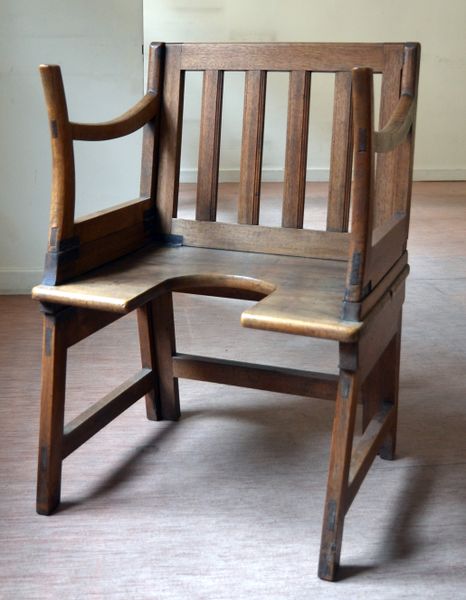 Fichier:Chaise-accouchement.jpg